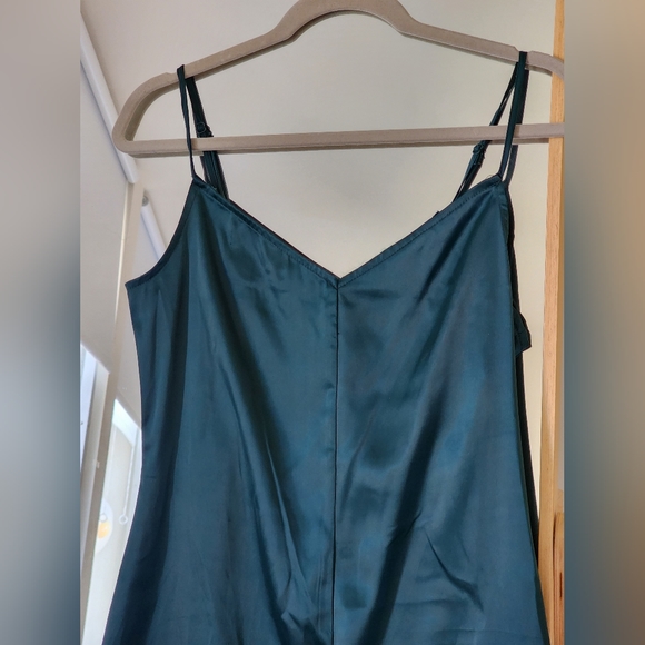 Emerald Green Slip Midi Dress - Picture 2 of 4